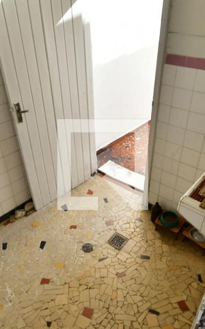Casa à venda com 260m², 4 quartos e 1 vagaÁrea de Serviço