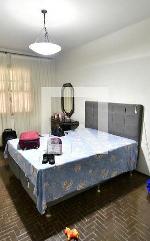 Casa à venda com 260m², 4 quartos e 1 vagaQuarto 1