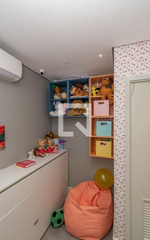 Apartamento à venda com 189m², 4 quartos e 3 vagasQuarto