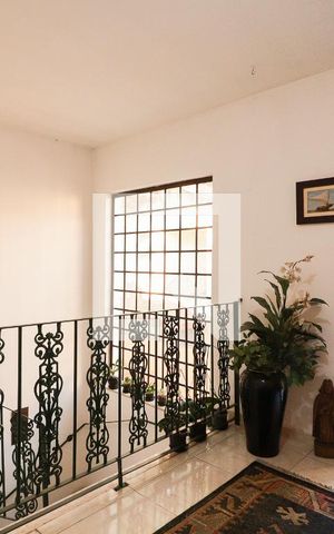 Casa à venda com 183m², 3 quartos e 3 vagasHall