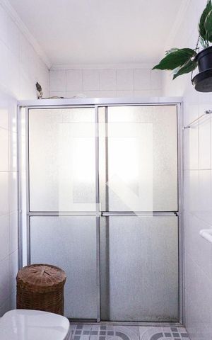 Casa à venda com 183m², 3 quartos e 3 vagasBanheiro da Suíte
