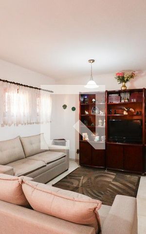 Casa à venda com 183m², 3 quartos e 3 vagasSala