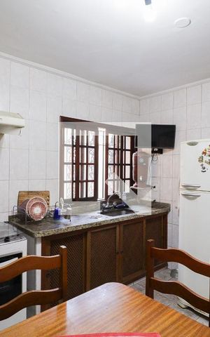 Casa à venda com 183m², 3 quartos e 3 vagasCozinha