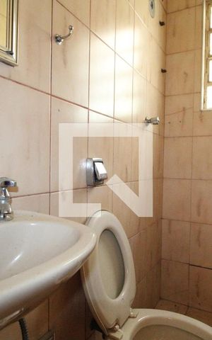 Casa à venda com 150m², 5 quartos e 3 vagasBanheiro de serviço