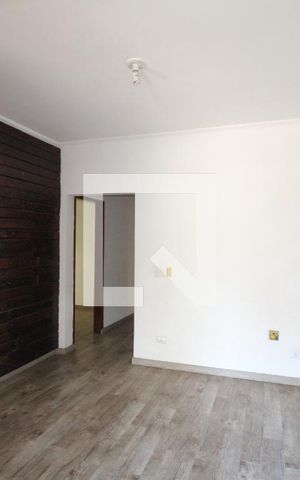 Casa à venda com 150m², 5 quartos e 3 vagasSala