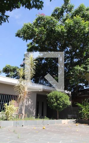 Casa à venda com 150m², 5 quartos e 3 vagasquintal
