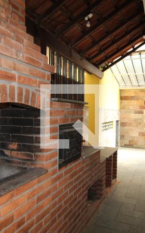 Casa à venda com 150m², 5 quartos e 3 vagasquintal - churrasqueira