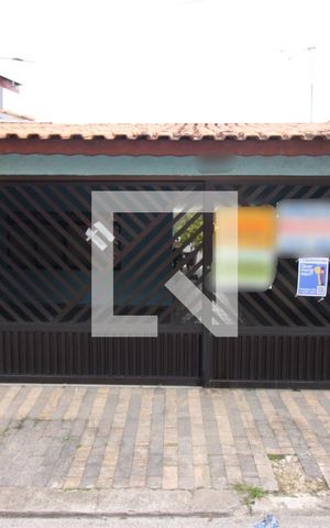 Casa à venda com 300m², 2 quartos e 3 vagasFachada 