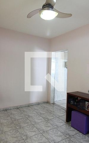Casa à venda com 300m², 2 quartos e 3 vagasSala 