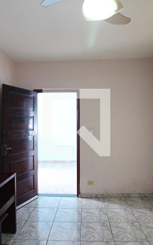 Casa à venda com 300m², 2 quartos e 3 vagasSala 