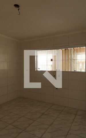 Casa à venda com 156m², 3 quartos e 2 vagasCozinha