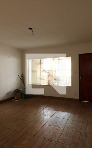 Casa à venda com 156m², 3 quartos e 2 vagasSala