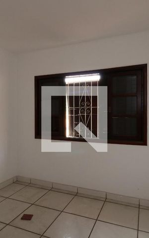 Casa à venda com 156m², 3 quartos e 2 vagasQuarto 3