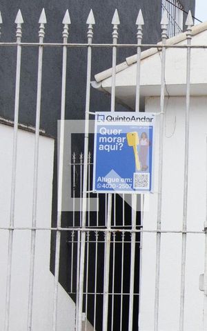 Casa para alugar com 129m², 3 quartos e 2 vagas Casa para alugar com 129m², 3 quartos e 2 vagasPlaca