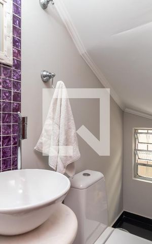 Casa à venda com 220m², 3 quartos e 4 vagasLavabo