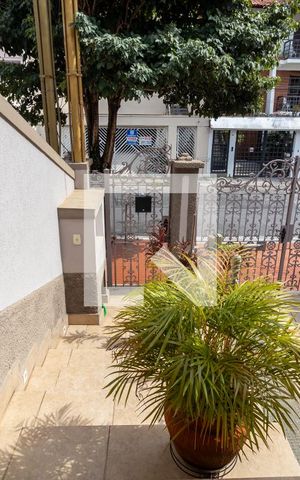 Casa à venda com 220m², 3 quartos e 4 vagasEntrada Principal