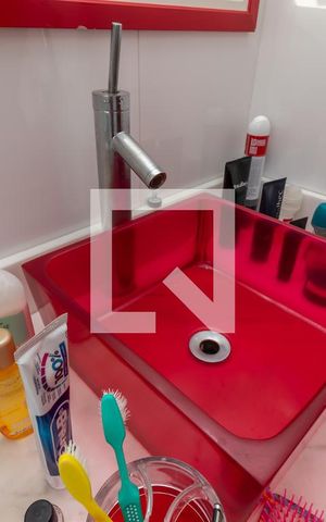 Casa à venda com 220m², 3 quartos e 4 vagasBanheiro da Suíte