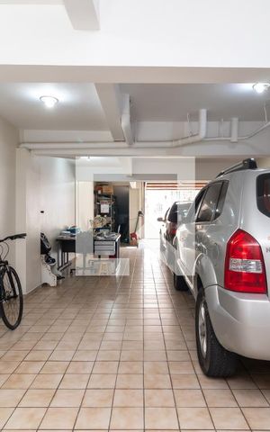 Casa à venda com 220m², 3 quartos e 4 vagasGaragem