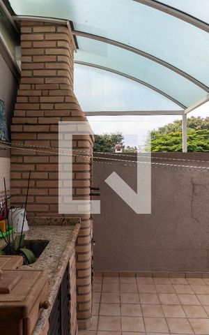 Casa à venda com 220m², 3 quartos e 4 vagasVista do Quarto de Serviço