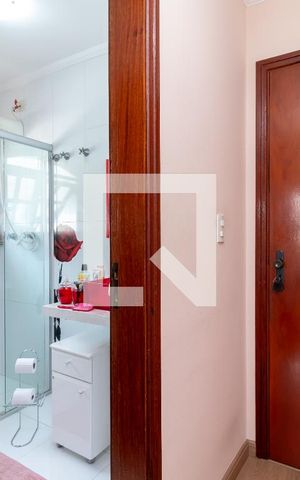 Casa à venda com 220m², 3 quartos e 4 vagasSuíte
