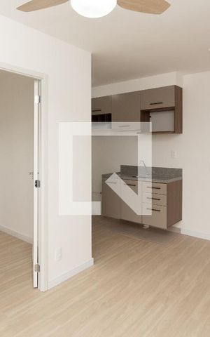 Apartamento à venda com 40m², 2 quartos e sem vaga Apartamento à venda com 40m², 2 quartos e sem vagaSala/Cozinha
