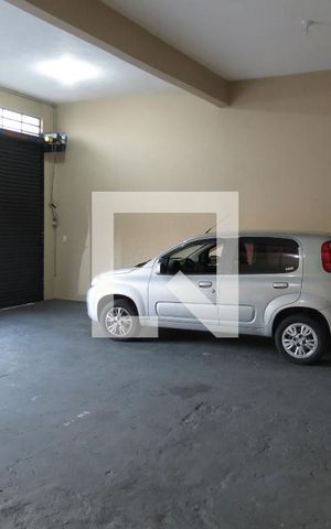 Casa à venda com 200m², 3 quartos e 3 vagasGaragem