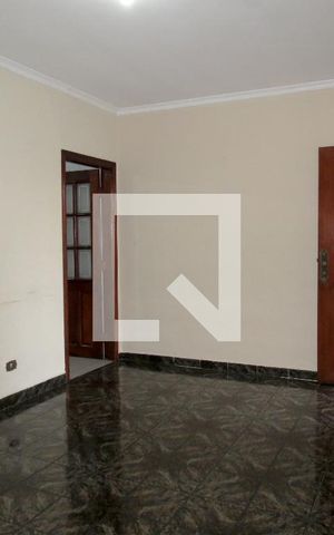 Casa à venda com 200m², 3 quartos e 3 vagasSala