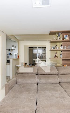 Casa de condomínio à venda com 126m², 3 quartos e 2 vagas Casa de condomínio à venda com 126m², 3 quartos e 2 vagasSala