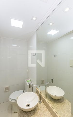Casa de condomínio à venda com 126m², 3 quartos e 2 vagas Casa de condomínio à venda com 126m², 3 quartos e 2 vagasLavabo