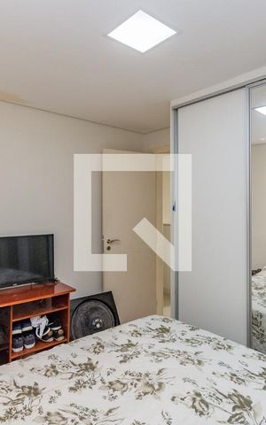 Casa de condomínio à venda com 126m², 3 quartos e 2 vagas Casa de condomínio à venda com 126m², 3 quartos e 2 vagasSuíte