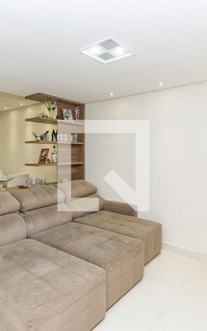 Casa de condomínio à venda com 126m², 3 quartos e 2 vagas Casa de condomínio à venda com 126m², 3 quartos e 2 vagasSala