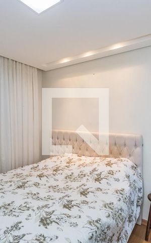 Casa de condomínio à venda com 126m², 3 quartos e 2 vagas Casa de condomínio à venda com 126m², 3 quartos e 2 vagasSuíte