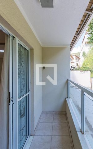 Casa de condomínio à venda com 126m², 3 quartos e 2 vagas Casa de condomínio à venda com 126m², 3 quartos e 2 vagasVaranda da Suíte