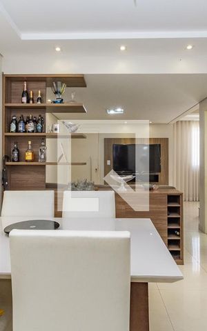 Casa de condomínio à venda com 126m², 3 quartos e 2 vagas Casa de condomínio à venda com 126m², 3 quartos e 2 vagasSala