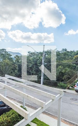 Casa de condomínio à venda com 126m², 3 quartos e 2 vagas Casa de condomínio à venda com 126m², 3 quartos e 2 vagasQuarto 3