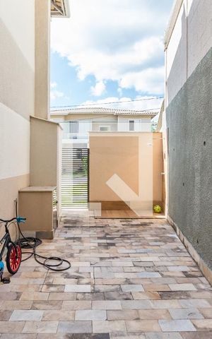 Casa de condomínio à venda com 126m², 3 quartos e 2 vagas Casa de condomínio à venda com 126m², 3 quartos e 2 vagasÁrea externa privativa