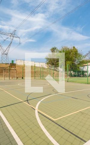 Casa de condomínio à venda com 126m², 3 quartos e 2 vagas Casa de condomínio à venda com 126m², 3 quartos e 2 vagasQuadra Esportiva