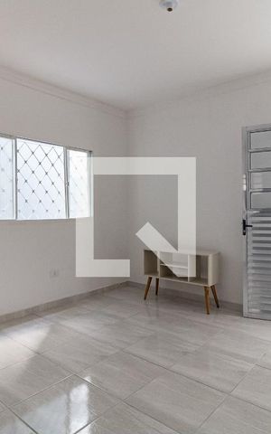 Studio para alugar com 39m², 1 quarto e sem vaga Studio para alugar com 39m², 1 quarto e sem vagaSala