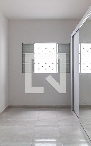 Studio para alugar com 39m², 1 quarto e sem vaga Studio para alugar com 39m², 1 quarto e sem vagaQuarto