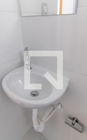 Studio para alugar com 39m², 1 quarto e sem vaga Studio para alugar com 39m², 1 quarto e sem vagaBanheiro
