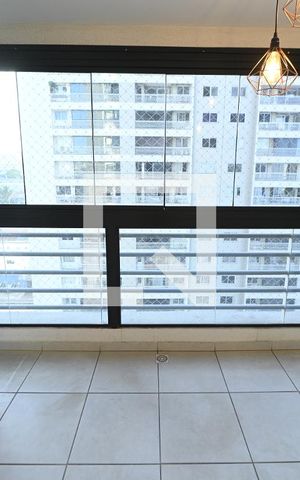 Apartamento para alugar com 60m², 2 quartos e 1 vagaVaranda