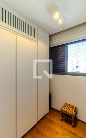 Apartamento para alugar com 250m², 4 quartos e 3 vagasCloset da Suíte 4