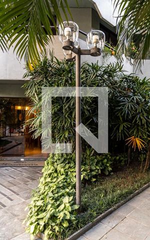 Apartamento para alugar com 250m², 4 quartos e 3 vagasEntrada