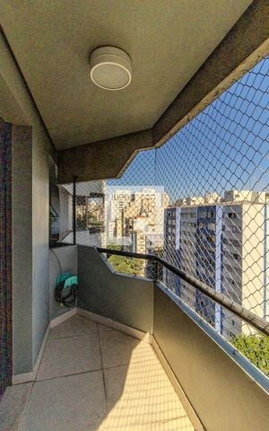 Apartamento para alugar com 250m², 4 quartos e 3 vagasVaranda da Suíte 1