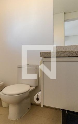 Apartamento para alugar com 250m², 4 quartos e 3 vagasBanheiro da Suíte 2