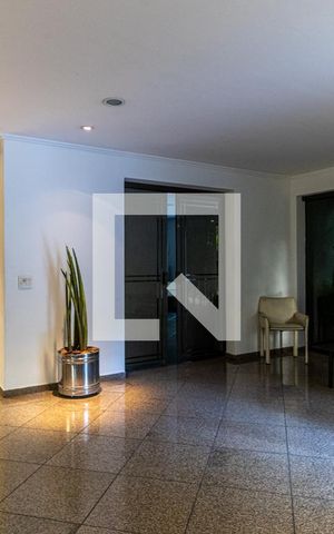 Apartamento para alugar com 250m², 4 quartos e 3 vagasHall Social
