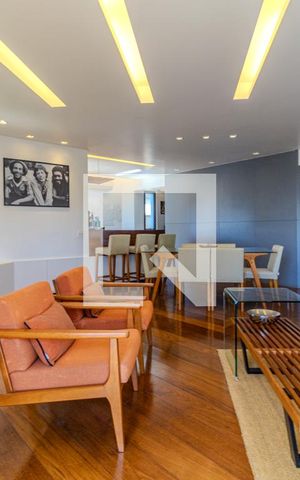 Apartamento para alugar com 250m², 4 quartos e 3 vagasSala
