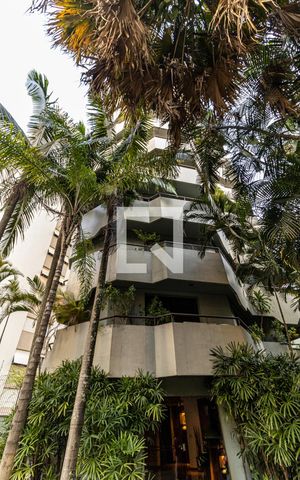 Apartamento para alugar com 250m², 4 quartos e 3 vagasFachada