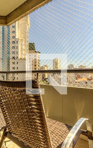 Apartamento para alugar com 250m², 4 quartos e 3 vagasVaranda