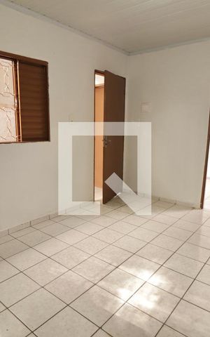 Casa à venda com 170m², 4 quartos e 2 vagasQuarto 4